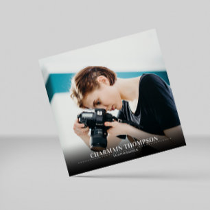 Moderne minimalistische zwart-wit tekst Foto Vierkante Visitekaartje