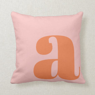 Moderne Monogram Beginletter Zacht Roze Oranje Kussen