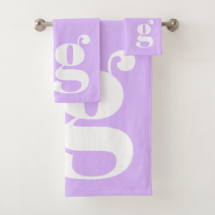 Moderne monogram Initiaal Letter Pastel Lavender Bad Handdoek