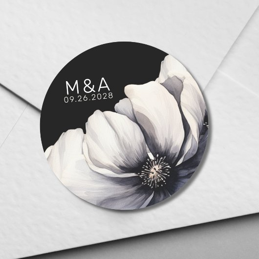 Moderne Monogram Initialen Bloem Zwart Bruiloft Ronde Sticker