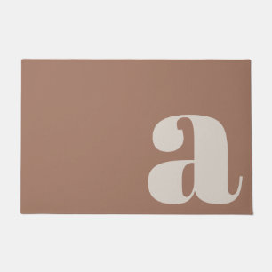 Moderne Monogram Minimalistische Mocha Bruine Entr Deurmat