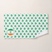 Moderne Monogram Naam Ierse Vlag Shamrock Bad Handdoek (Handdoek)