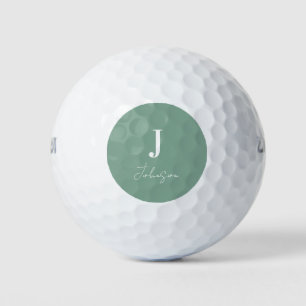 Moderne monogram naam Sage Green Golfballen