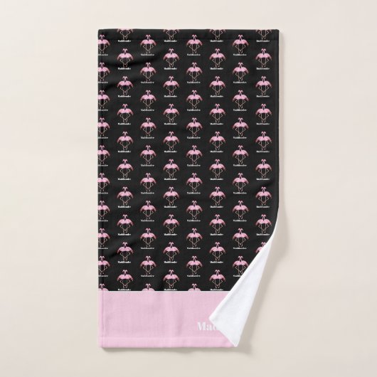 Moderne monogram naam zwarte roze flamingo Bath To Bad Handdoek (Handdoek)