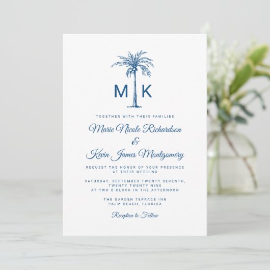 Moderne Monogram Palmboom Formele Strandbruiloft Kaart (Staand voorkant)