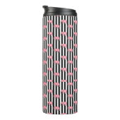 Moderne monogram roze olifantenpatroonstrips thermosbeker (Geroteerd rechts)