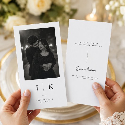 Moderne Monogram Save The Date Kaart