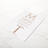 Moderne Monogram Vette Initialen Roos Goud Folie Uitnodiging (Gedraaid)