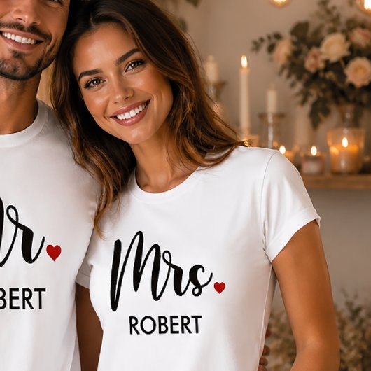 Moderne Mrs Calligraphy Hart Monogram T-shirt