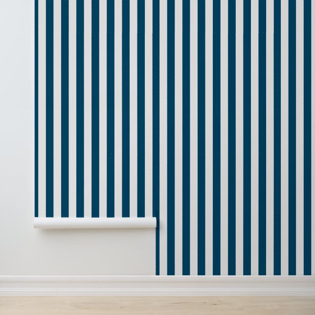 Moderne oceaanblauw-wit gestreepte behang (Applicatie)