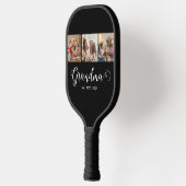 Moderne oma gevestigd 3 foto witte script pickleball paddle (Links)