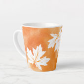 Moderne oranje waterverf en witte esdoornbladeren latte mok (Linkerhoek)