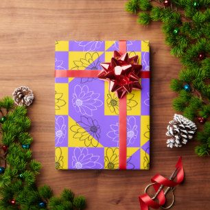 Moderne paarse en gouden klankbordflorale patronen cadeaupapier