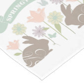 Moderne  paashaas korte tafelloper (Hoek)