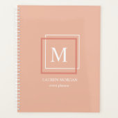 Moderne Pastel Monogram Perzik Gepersonaliseerde P Planner (Voorkant)