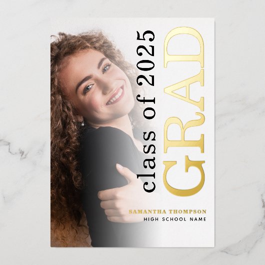 Moderne Photo Grad 2025 Gold Real Foil Faire-part (Recto)