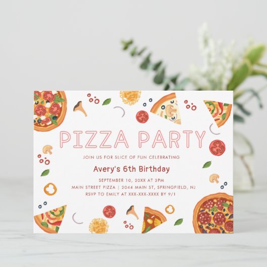 Moderne Pizza-partij elk jaar uitnodiging voor geb (Staand voorkant)