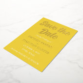 Moderne QR Code Foto Geel Manuscript Weddenschap Folie Uitnodiging (Gedraaid)