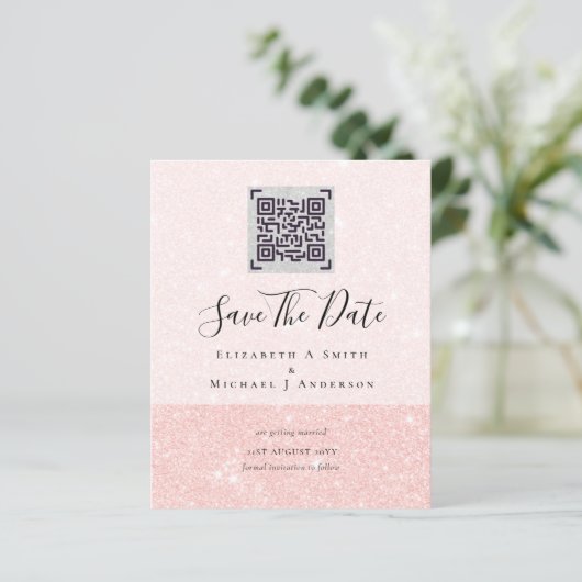 Moderne QR Scanning Code Wedding Save Date Invitae (Staand voorkant)
