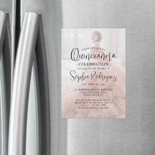 Moderne Quinceañera foto overlay 15e verjaardag Magnetische Uitnodiging