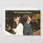 Moderne  Retro Bold Typography Photo Wedding Kaart (Achterkant)
