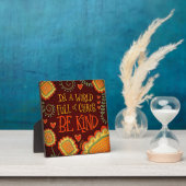 Moderne Retro Brown Be Kind Inspirivity Plaque Fotoplaat (Insitu)