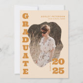 Moderne Retro Gele Typografie Foto Afstuderen Aankondiging (Voorkant)