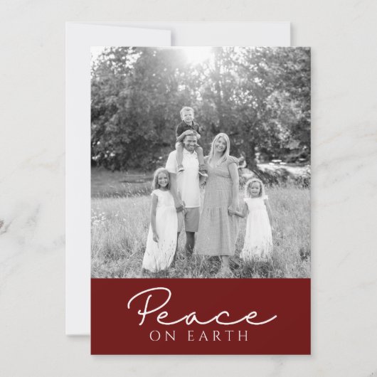 Moderne rode 'Peace on Earth' vakantiepas Feestdagenkaart (Voorkant)