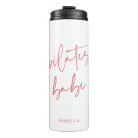 Moderne roze kalligrafie-uitloopgym Pilates Babe