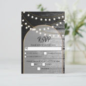 Moderne Rustic Black Wood Gold Lights Bigding RSVP Kaartje (Staand voorkant)