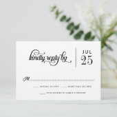 Moderne Rustic Typography Wedding RSVP Kaart (Staand voorkant)