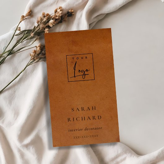 Moderne rustieke Tan Leather Texture Custom Logo Visitekaartje