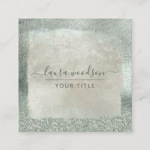 Moderne Sage Green Glitter Script Handtekening Vierkante Visitekaartje