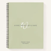 Moderne Saliegroen Witte Script Monogram Notitieboek (Voorkant)