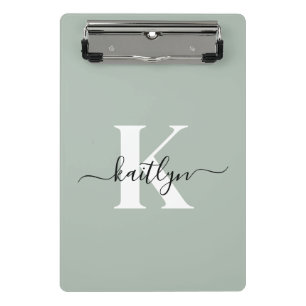 Moderne saliegroene script monogram mini klembord