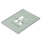 Moderne saliegroene script monogram notitieboek (Linkerzijde)