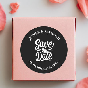 Moderne 'Save The Date' Zwarte Huwelijksaankondigi Ronde Sticker