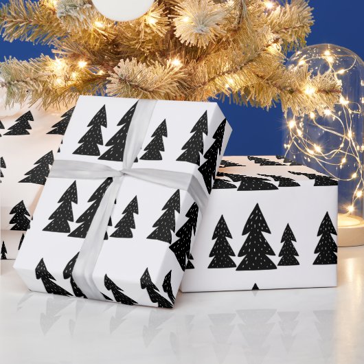Moderne Scandinavische zwarte kerstboomstructuur Cadeaupapier (Feestdagen)