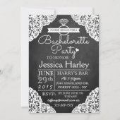 Moderne schoolbord & witte kant bacheloretteparty kaart (Voorkant)