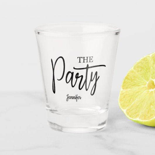 Moderne Script De Party Bachelorette Bruidsmeisje Shot Glas (Voorkant)