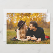 Moderne Script Foto Huwelijk Save The Date (Voorkant)