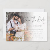 Moderne script foto overlay QR-code bruiloft Save The Date (Voorkant)