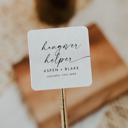 Moderne Script Hangover Helper Wedding Favor Vierkante Sticker