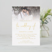 Moderne Script QR Code Foto Bruiloft Luxe Goud Folie Uitnodiging (Staand Voorkant)