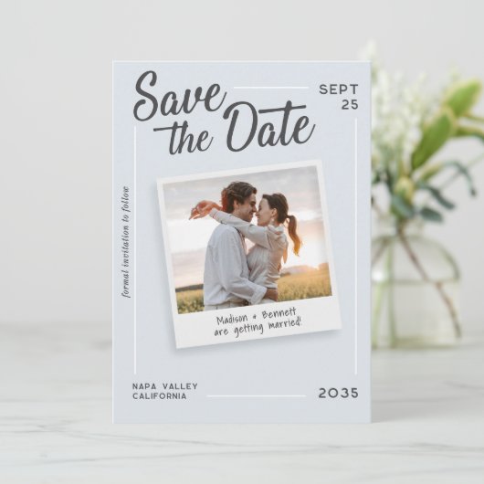 Moderne Script Save the Date Retro Foto Bruiloft (Staand voorkant)
