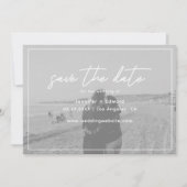 Moderne Script Trouwfoto Save The Date (Voorkant)