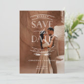 Moderne Script Volledige Foto Huwelijk Save The Date (Staand voorkant)