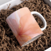 Moderne scriptnaam Peach Floral Waterverf Koffiemok