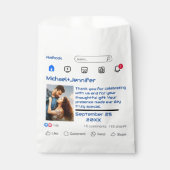 Moderne Sociale Media Custom Message Wedding Bedankzakje (Voorkant)