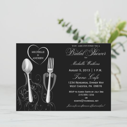 Moderne spoon & Fork Bridal Shower Invitations Kaart (Staand voorkant)